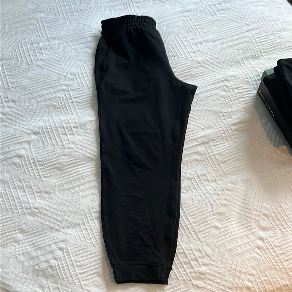 Lululemon black pants. Size 8